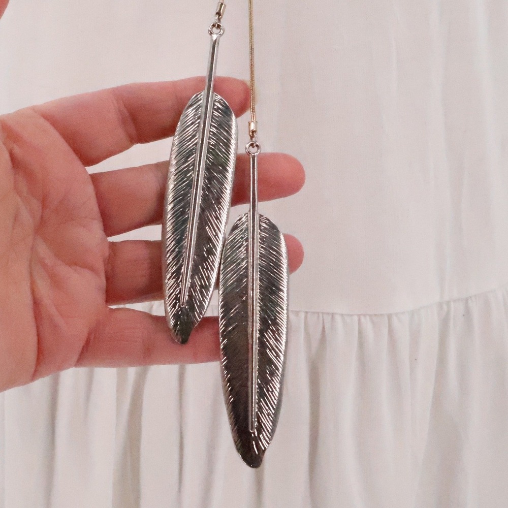 Charming‎ Charlie Double Feather Drop Necklace Boho Western Witchy Long Chain